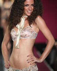 Liverpool - Lingerie Fashion Show shots Image 11