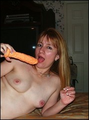 milf_girlfriends_000668.jpg
