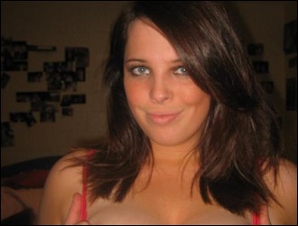 busty_girlfriends_000312.jpg