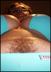 busty_girlfriends_000108.jpg