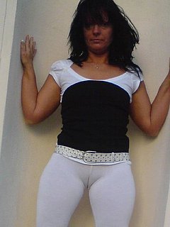 30512467.jpg