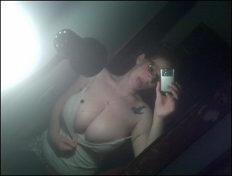 chubby_girlfriends_001012.jpg
