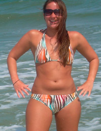 A slut on open swim suit at the Apollo Image 3