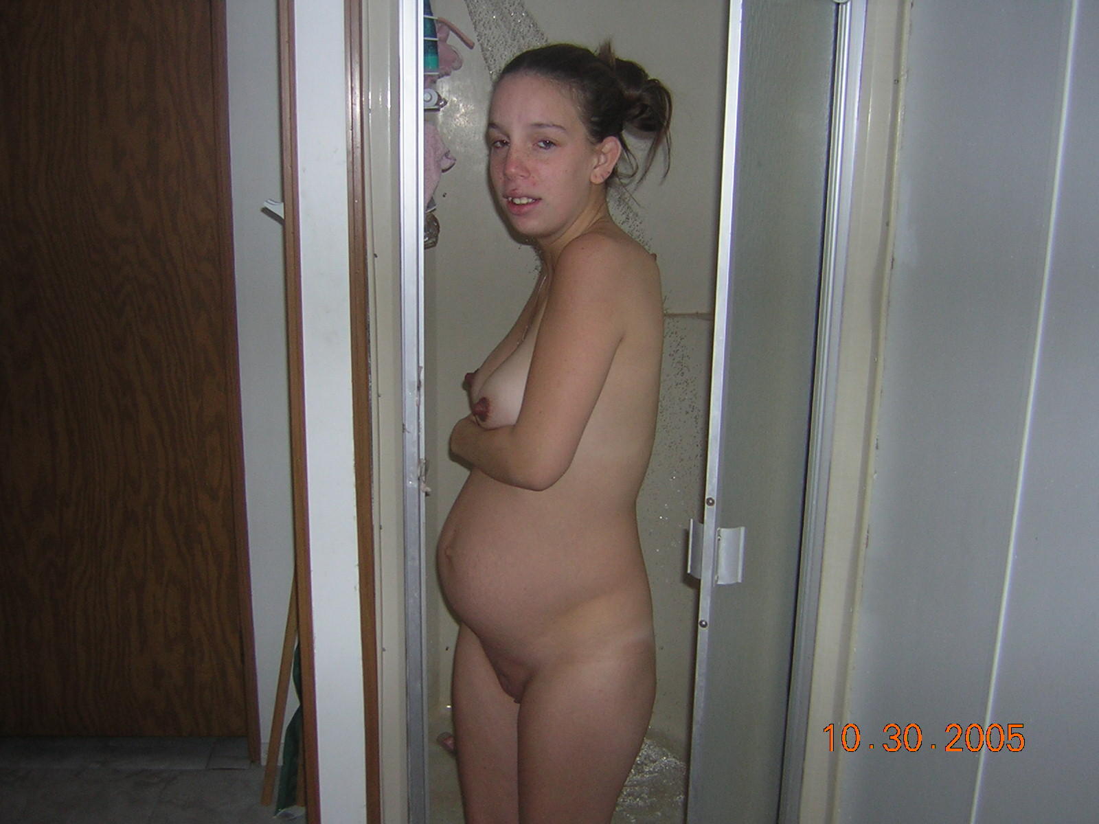 Naked Pregnant Teenagers